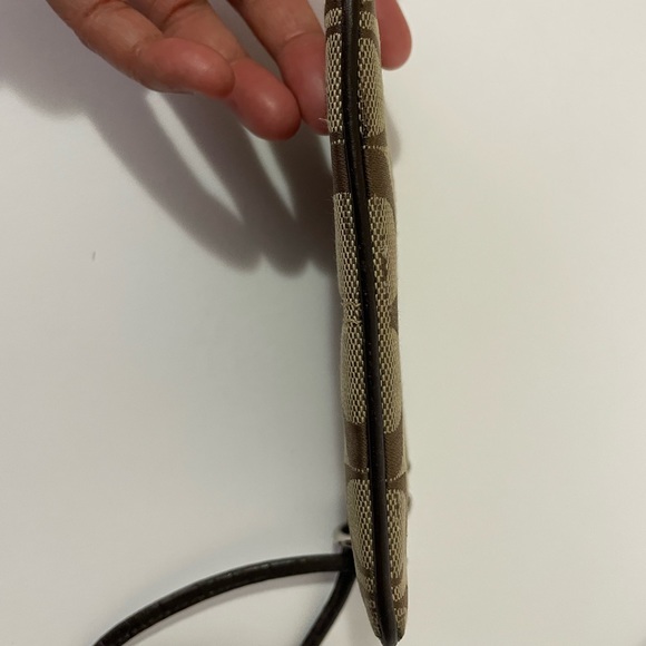 🌸COACH small zip wallet🌸 - Picture 9 of 12